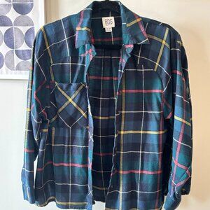 BDG / Urban Outfitters • plaid button-down shirt